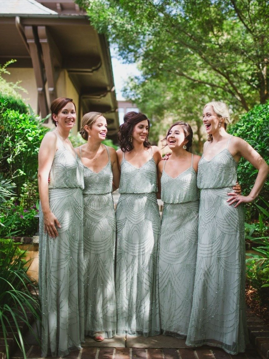 Модный образ подружки невесты: в чем пойти на свадьбу к подруге
